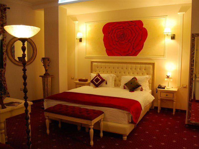 2 Kitarrat Boutique Hotel & Spa Durres Exterior photo