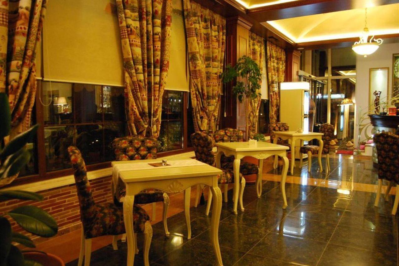 2 Kitarrat Boutique Hotel & Spa Durres Exterior photo