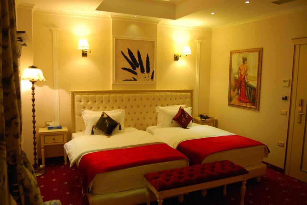 2 Kitarrat Boutique Hotel & Spa Durres Exterior photo